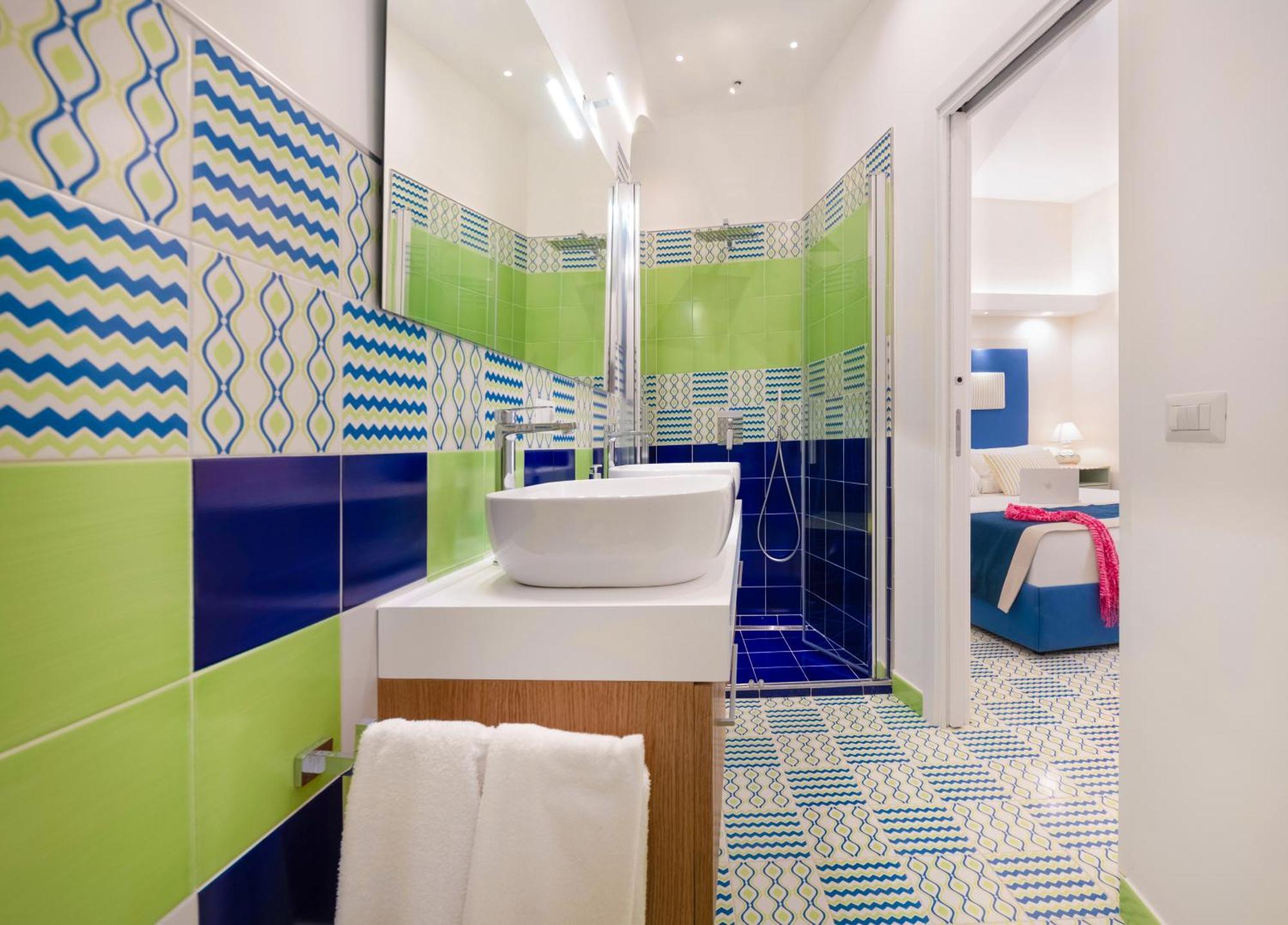 Aquae Romanae - *